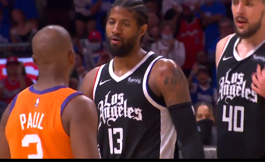  布克40分太阳送快船三连败  